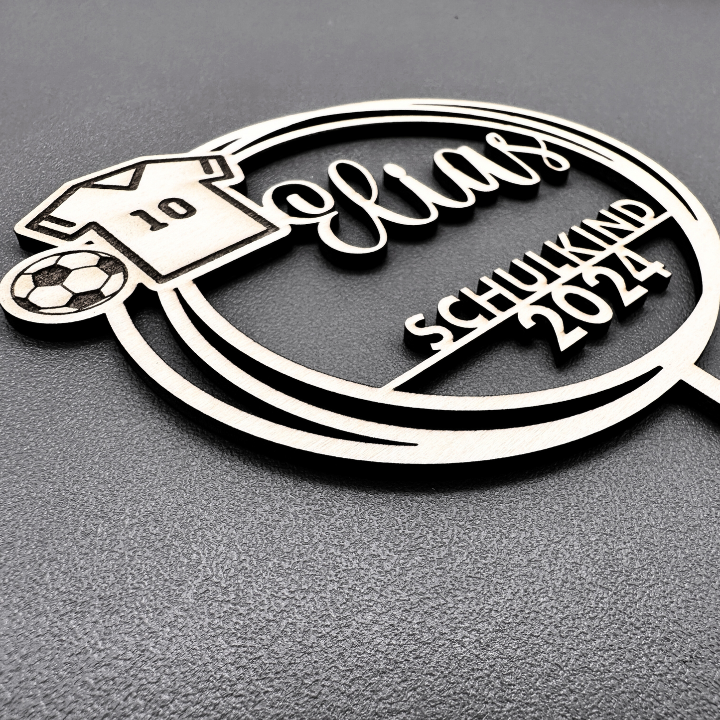 Einschulung Cake Topper "Fußball" Personalisiert aus Holz - Happy Bumblebee