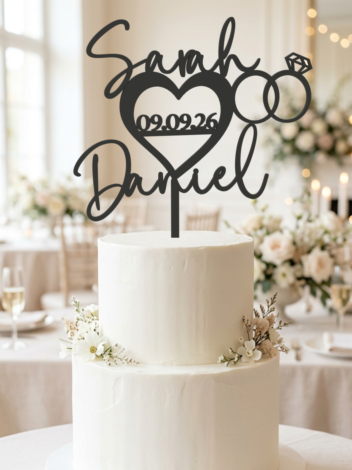 Hochzeit Cake Topper "Namen im Herz mit Ringen" Personalisiert - Happy Bumblebee