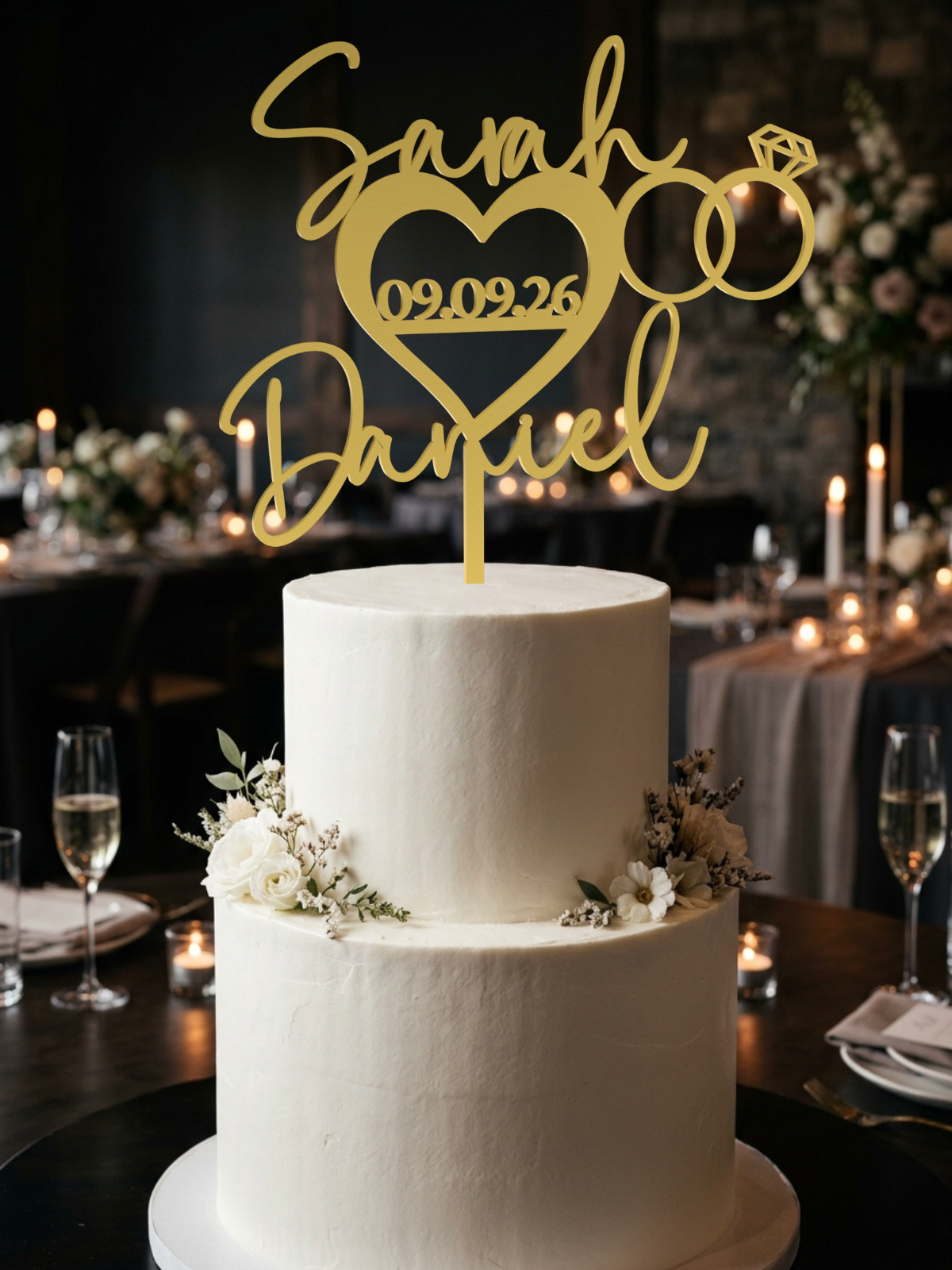Hochzeit Cake Topper "Namen im Herz mit Ringen" Personalisiert - Happy Bumblebee