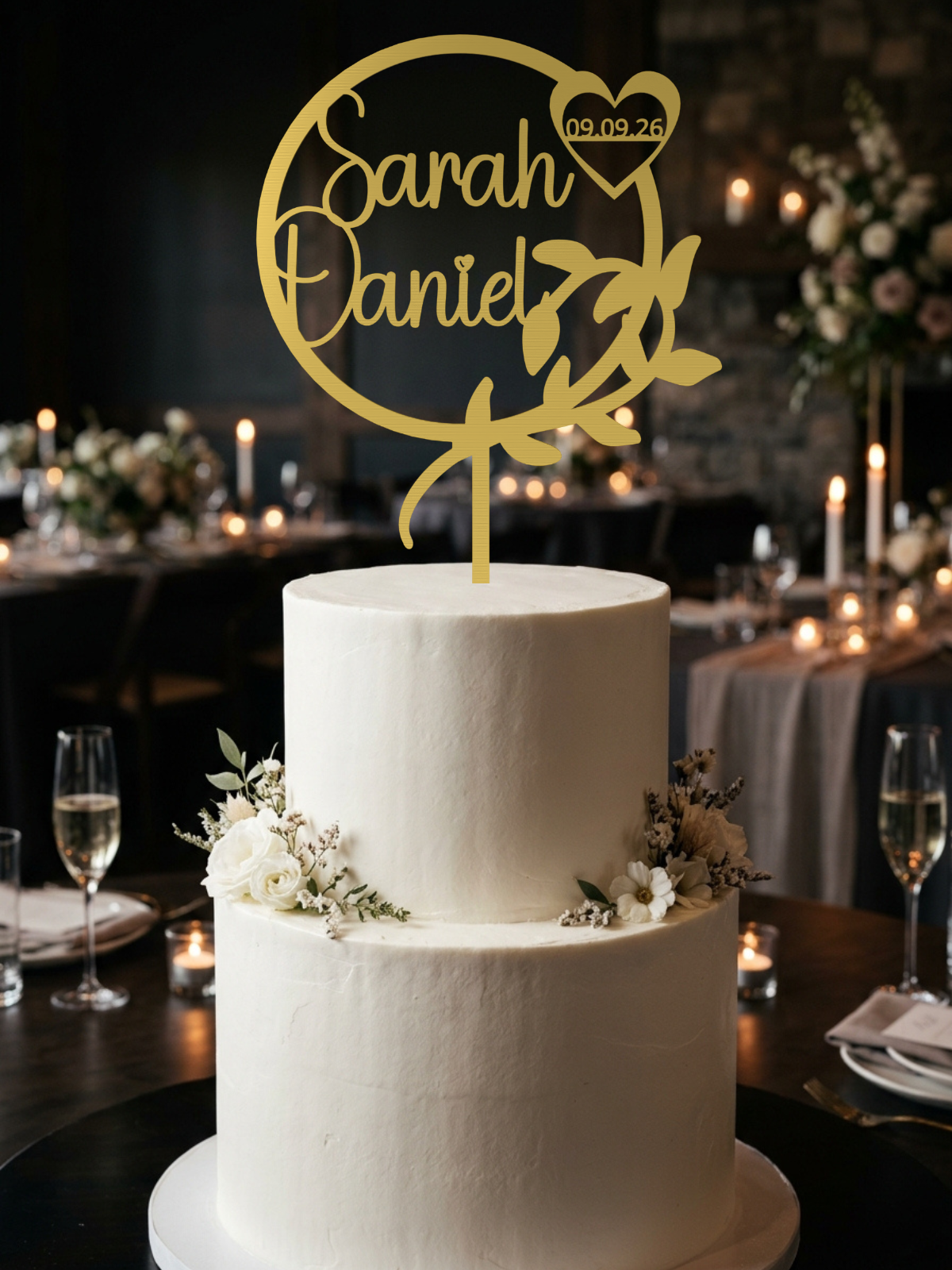 Hochzeit Cake Topper "Kranz mit Zweig" Personalisiert - Happy Bumblebee