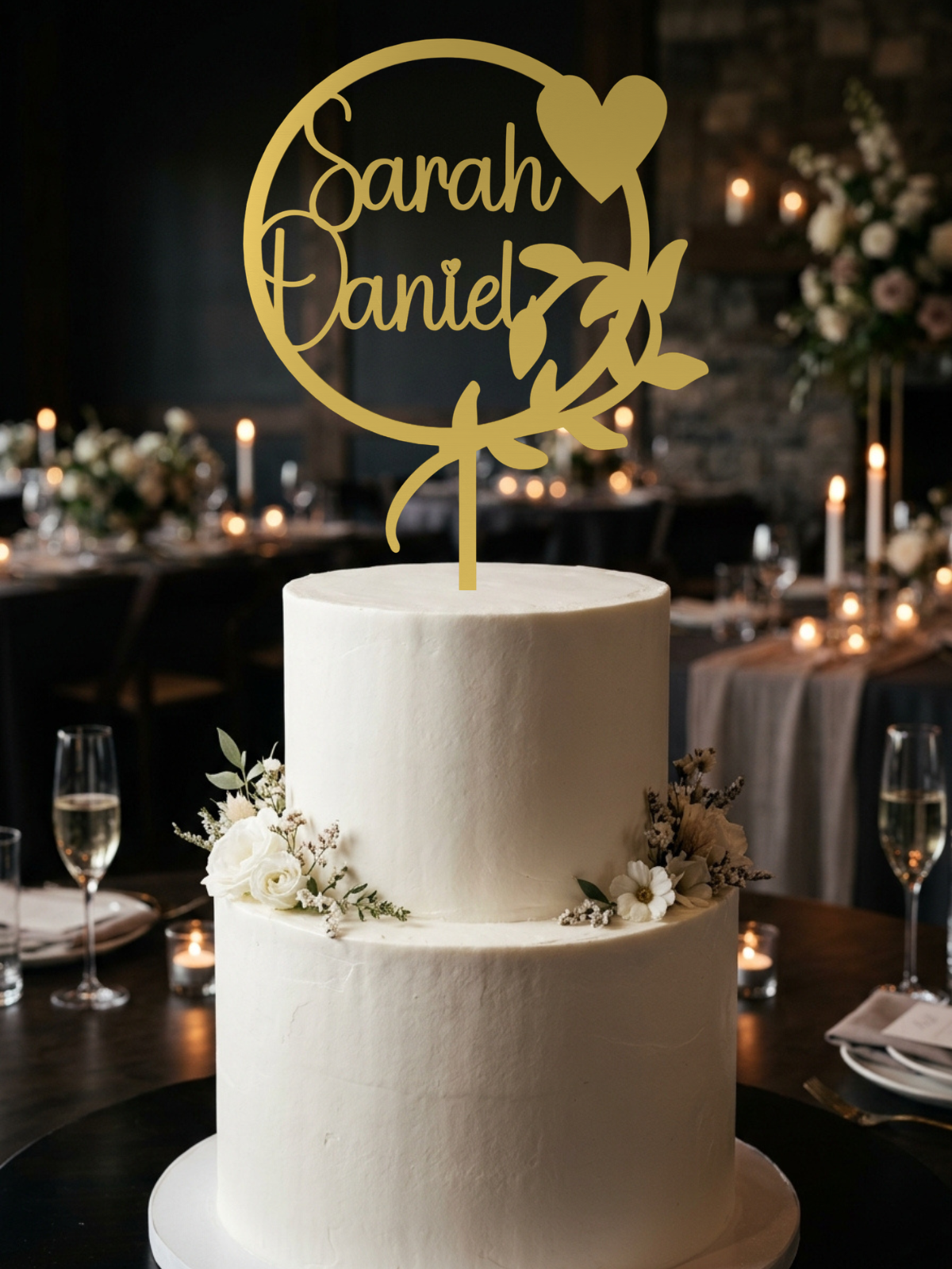 Hochzeit Cake Topper "Kranz mit Zweig" Personalisiert - Happy Bumblebee