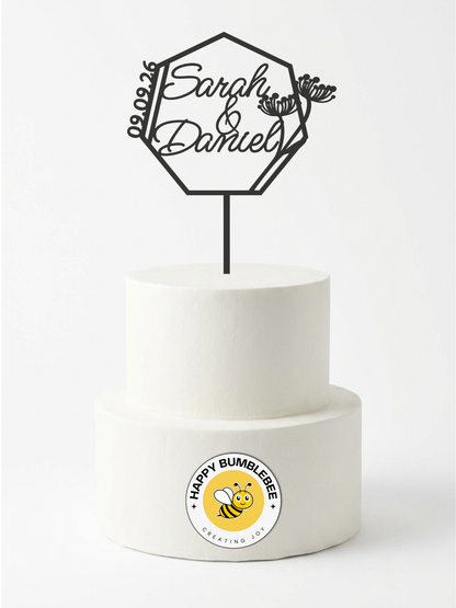 Hochzeit Cake Topper "Namen im Vieleck mit Blüten" Personalisiert - Happy Bumblebee