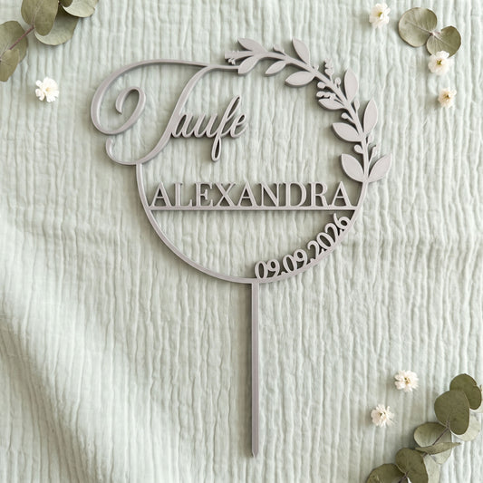 Cake Topper Taufe Name auf Balken mit Zweig in Silber auf salbeigruenem Musselin