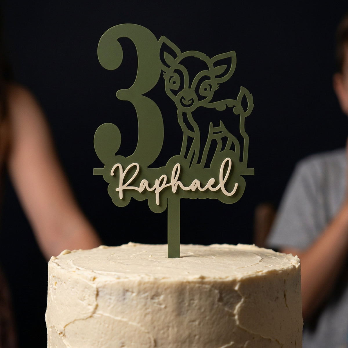 Cake Topper Zahl mit Reh, im Einsatz auf einer Geburtstagstorte