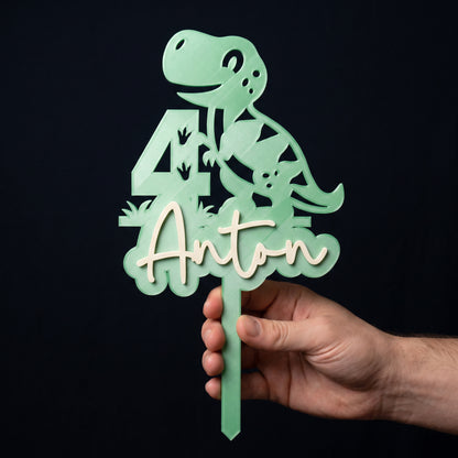 Cake Topper Zahl mit Dino, in der Hand gehalten