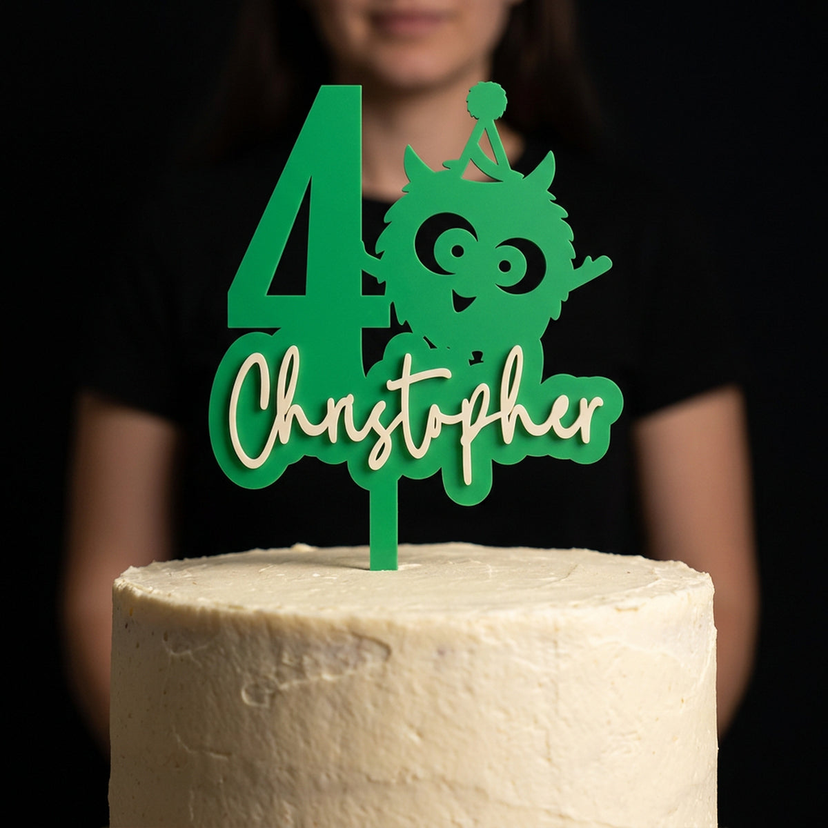 Cake Topper Zahl mit Monster, im Einsatz auf einer Geburtstagstorte