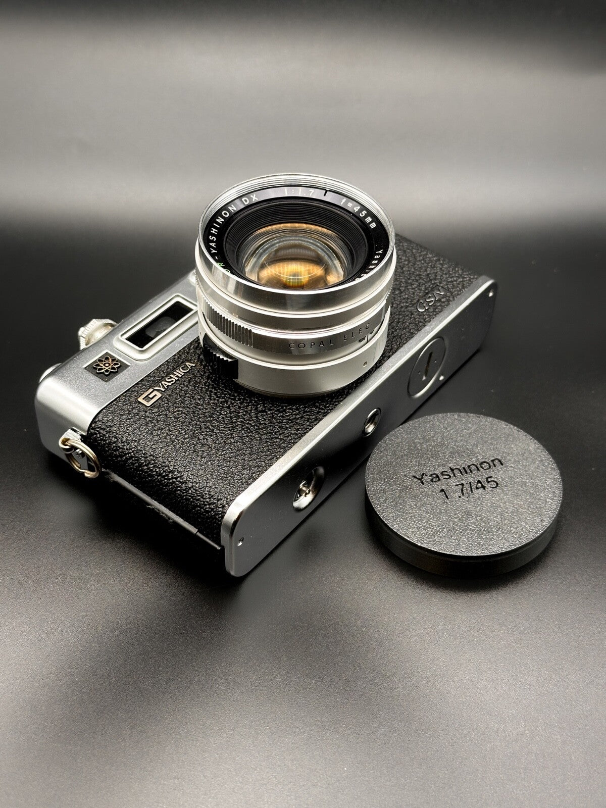 Yashica Electro 35 Objektivdeckel